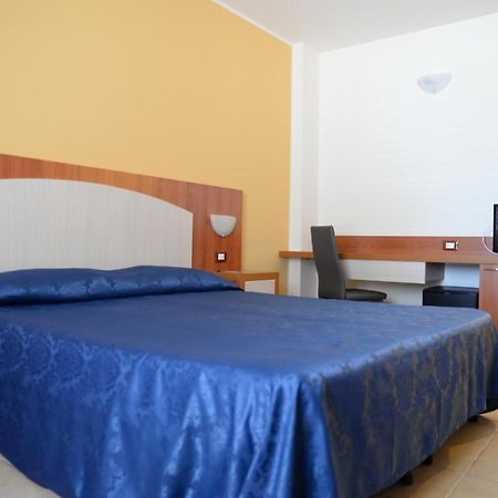 Hotel Club Portogreco Scanzano Jonico Exterior photo