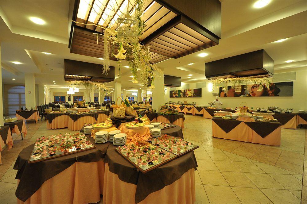 Hotel Club Portogreco Scanzano Jonico Exterior photo