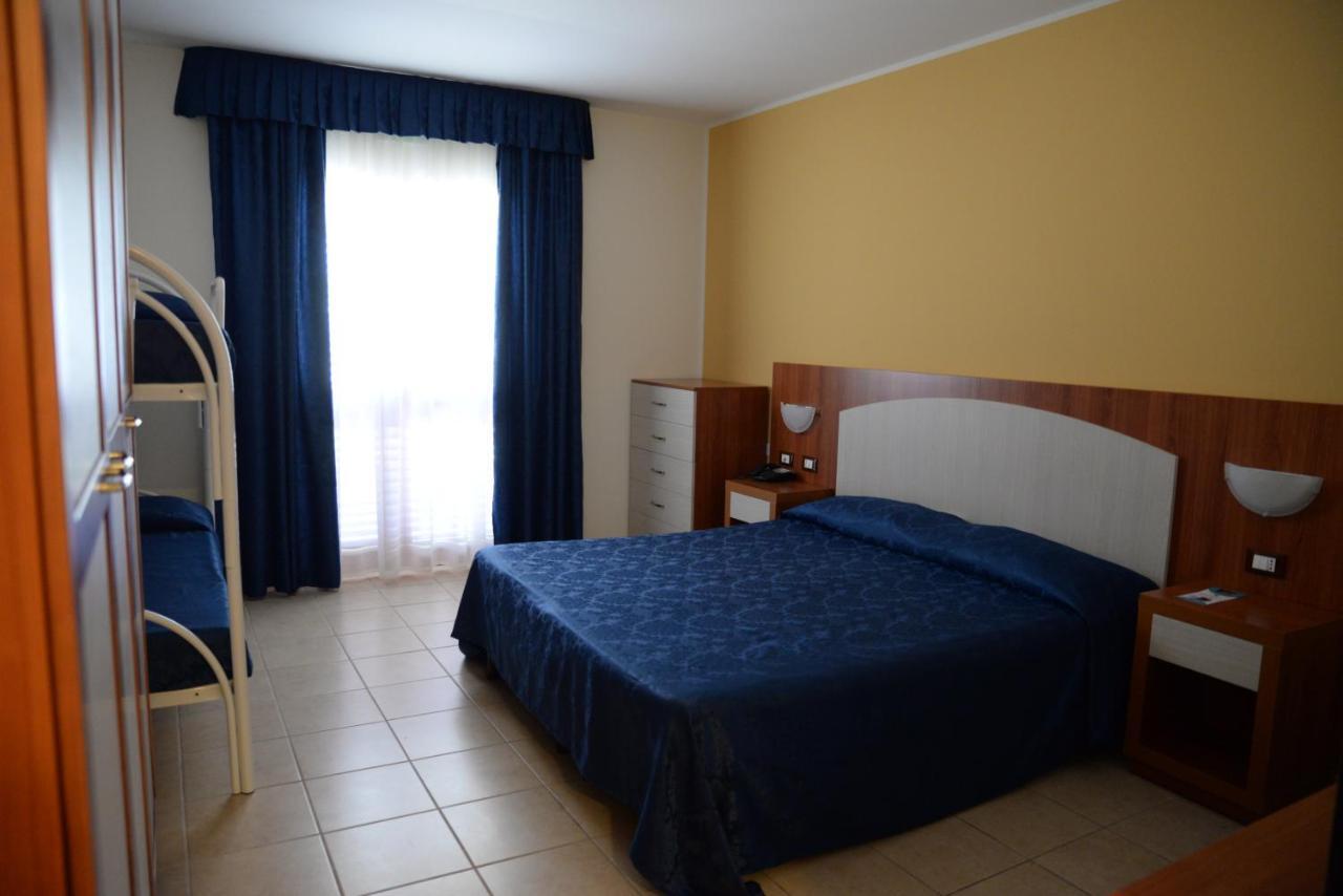 Hotel Club Portogreco Scanzano Jonico Exterior photo